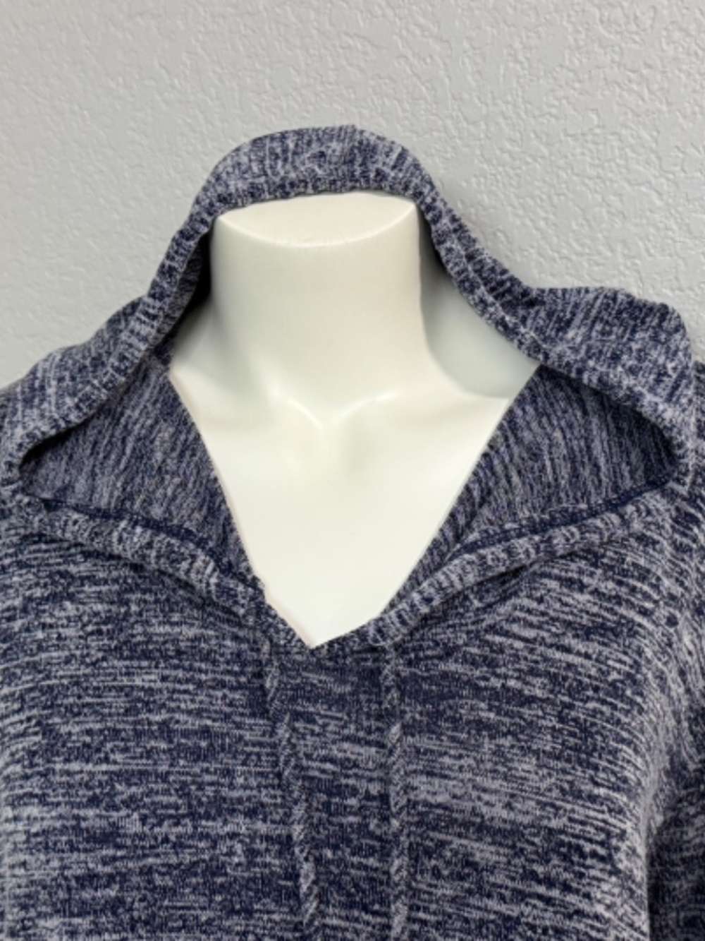 Paper Plane Lightweight Hoodie - Picture 2 of 9